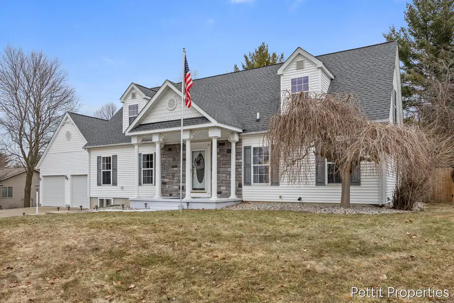 623 Lennon Lane, Gladwin, MI 48624 - #2