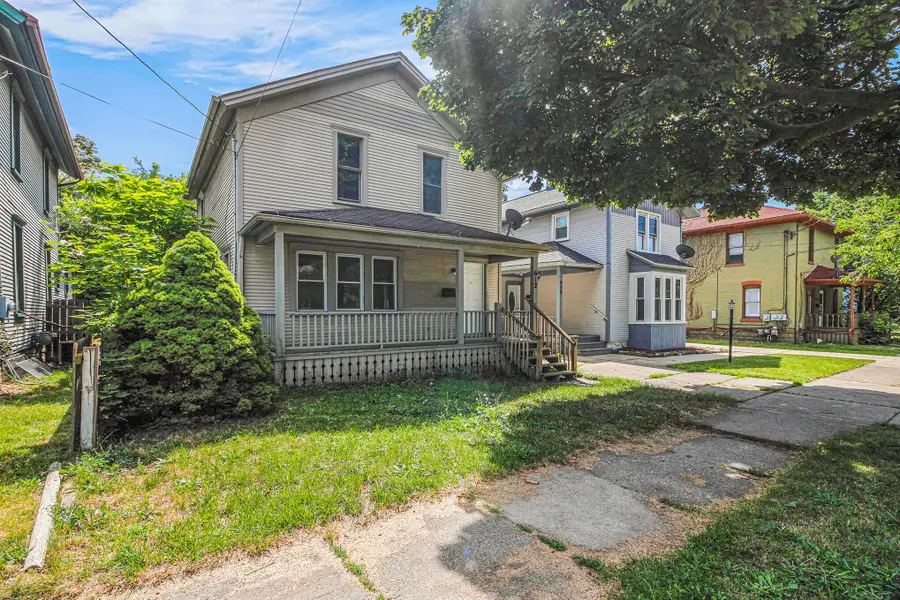 612 N Walnut Street, Lansing, MI 48933 - #2