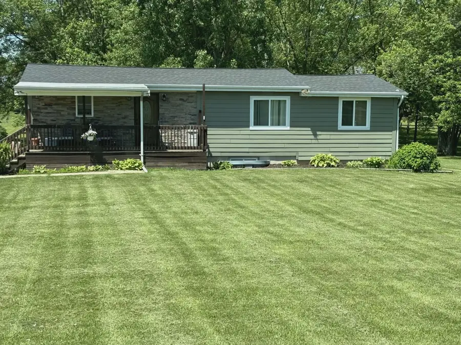 4112 E Vermontville Highway, Potterville, MI 48876 - #3