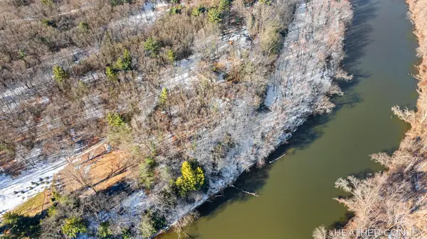 3125 River Bend Trail, Fennville, MI 49408