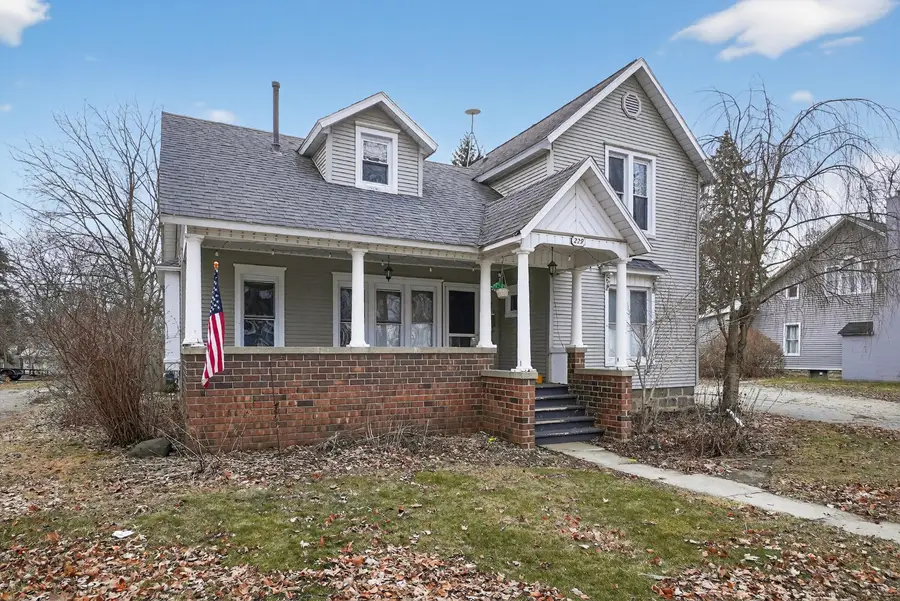 229 S Jeffery Street, Ithaca, MI 48847 - #2