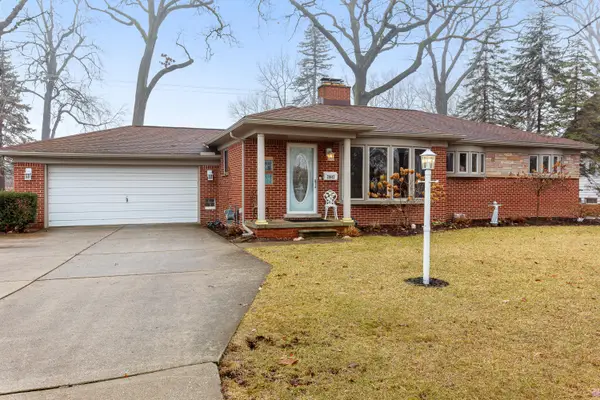 31043 Brown Street, Garden City, MI 48135