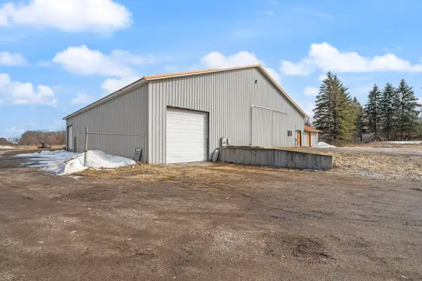 18470 195th Avenue, Big Rapids, MI 49307