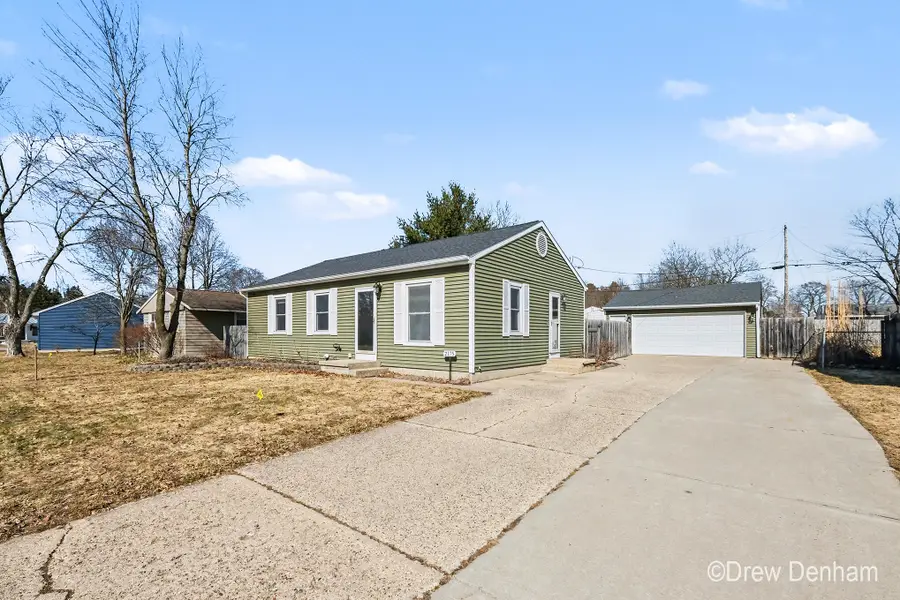 2175 Audley Drive Ne, Grand Rapids, MI 49525 - #2