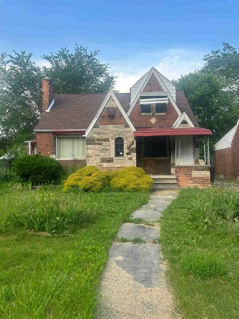 6180 Hereford Street, Detroit, MI 48224 - #1