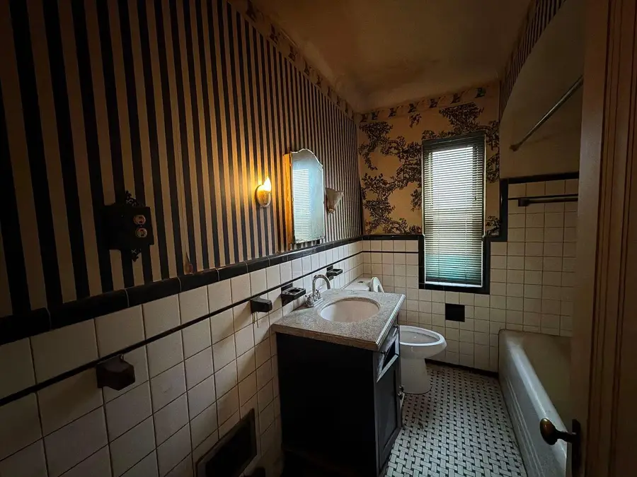 15775 Ward Avenue, Detroit, MI 48227 - #2