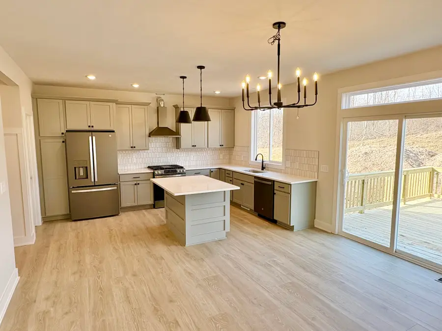 5911 Valley Point Drive Se, Caledonia, MI 49316 - #3