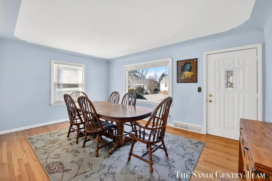 1322 Waverly Avenue, Grand Haven, MI 49417 - #3