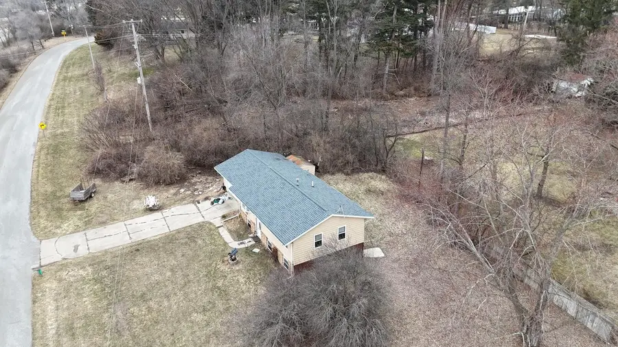 2326 Pioneer Drive, Jackson, MI 49201 - #3