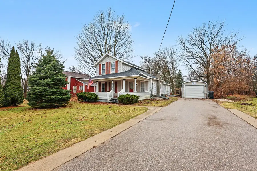 217 S Main Street, Kent City, MI 49330 - #2