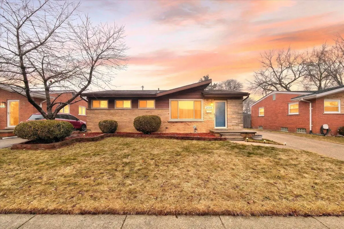 21519 Willow Wisp Street, Saint Clair Shores, MI 48082 - #1