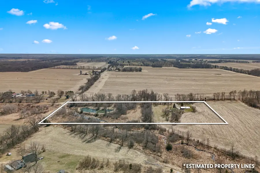 3250 W Hastings Lake Road, Jonesville, MI 49250 - #3