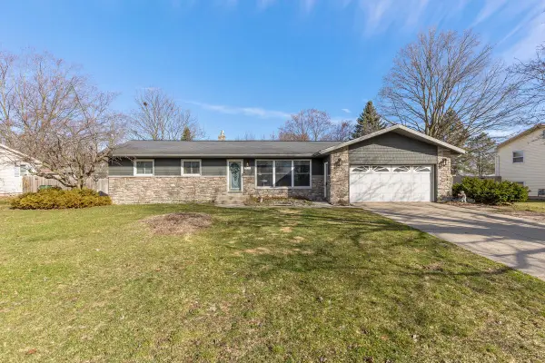 2727 Hope Street, Hudsonville, MI 49426