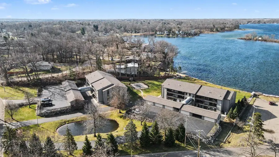 3 Hiawatha Cove Trail #2, Battle Creek, MI 49015 - #3