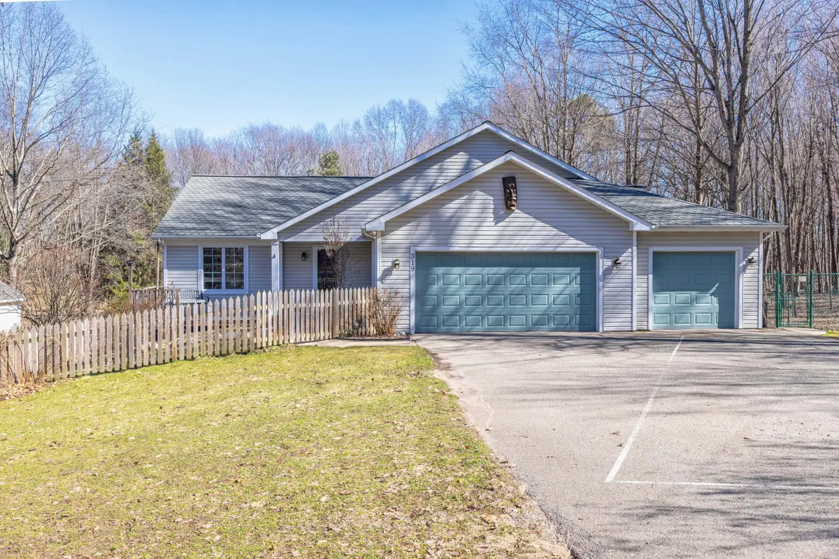 319 S Union Street, Douglas, MI 49406 - #1