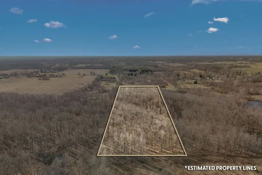 2704 Woods View Drive, Hillsdale, MI 49242 - #2