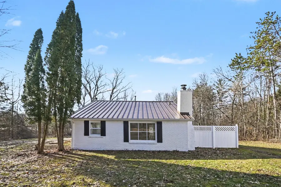 8846 E State Road, Haslett, MI 48840 - #2