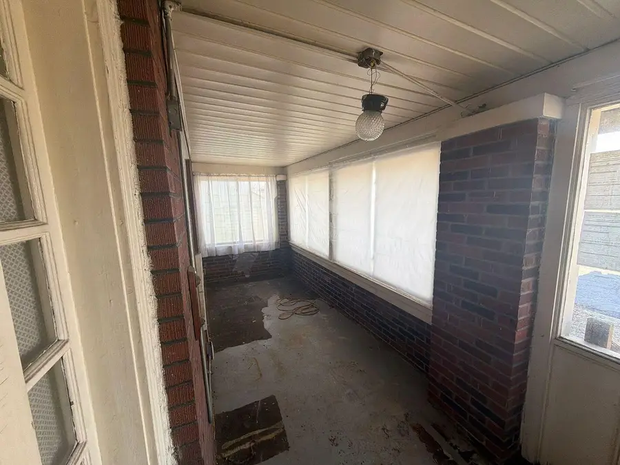 389 Genessee Street, River Rouge, MI 48218 - #3