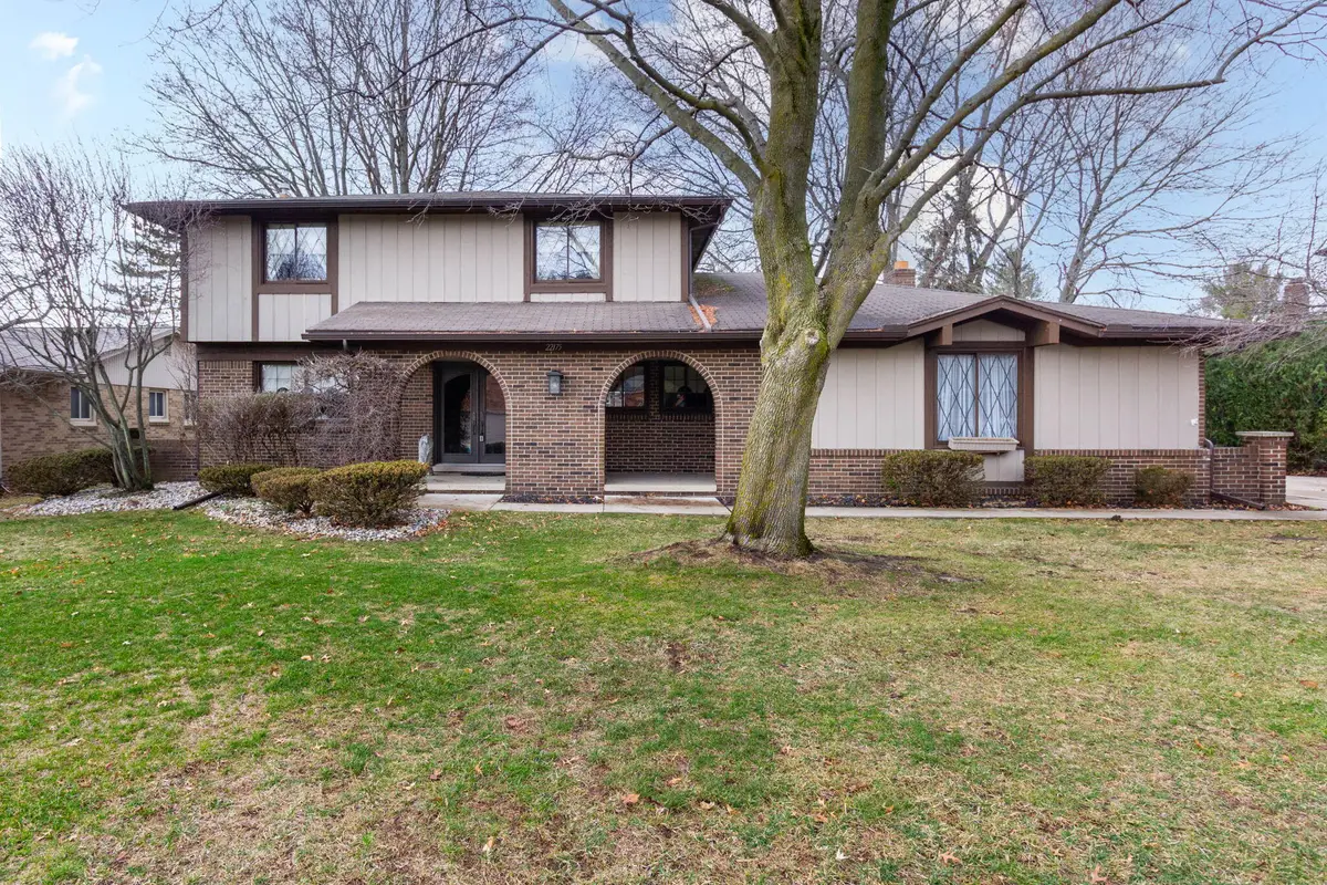 22175 Wingate Court, Farmington, MI 48335 - #1