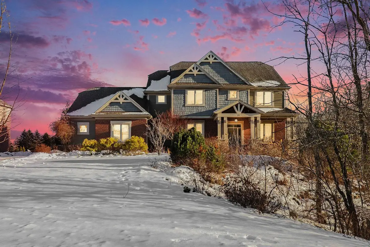 451 Oak Arbor Circle E, Rochester, MI 48306 - #1