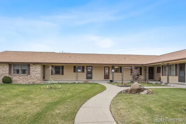 2881 S Wentward Court #43, Hudsonville, MI 49426