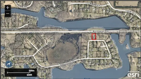 10340 N Peninsula Drive, Stanwood, MI 49346