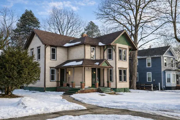 1113 E Cass Street, Albion, MI 49224