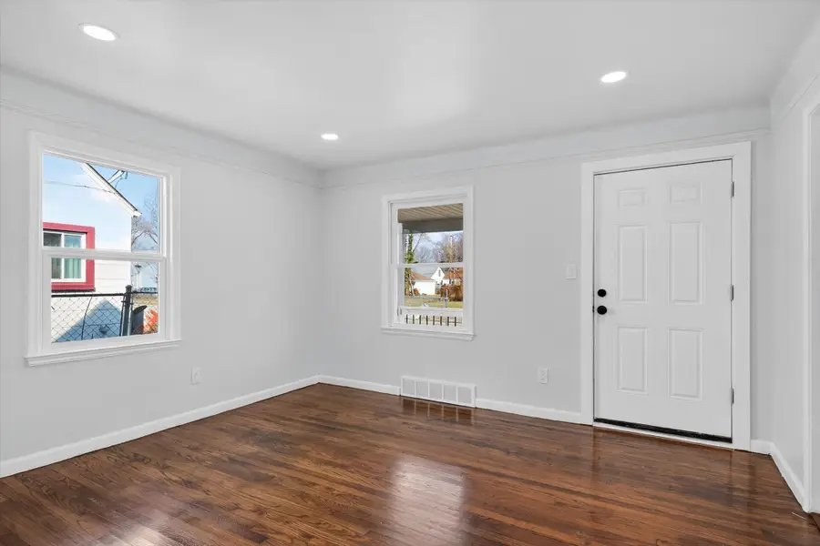 8449 Penrod Street, Detroit, MI 48228 - #2