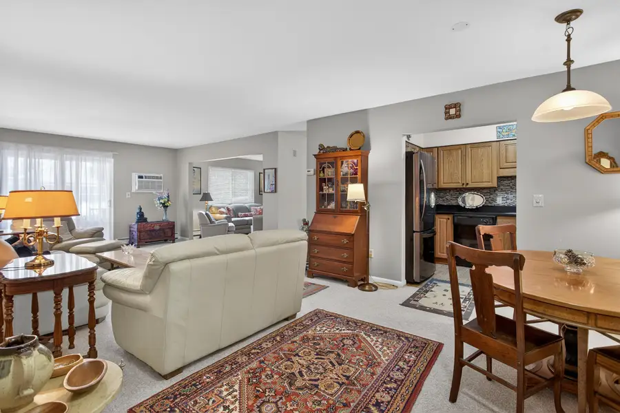 806 W Michigan Avenue #108W, Jackson, MI 49202 - #3