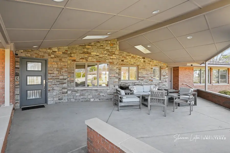 1640 Gladys Avenue, Grand Haven, MI 49417 - #2