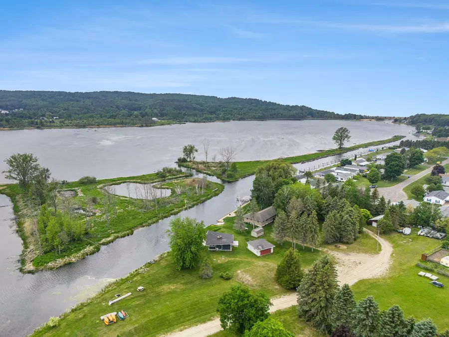 16864 Northwood Highway, Arcadia, MI 49613 - #3