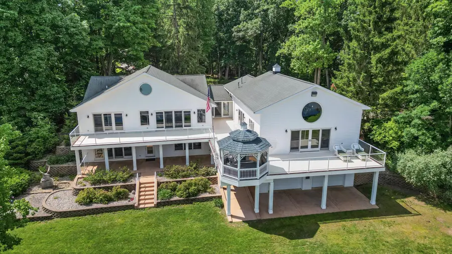 15665 Portage Road, Vicksburg, MI 49097 - #3