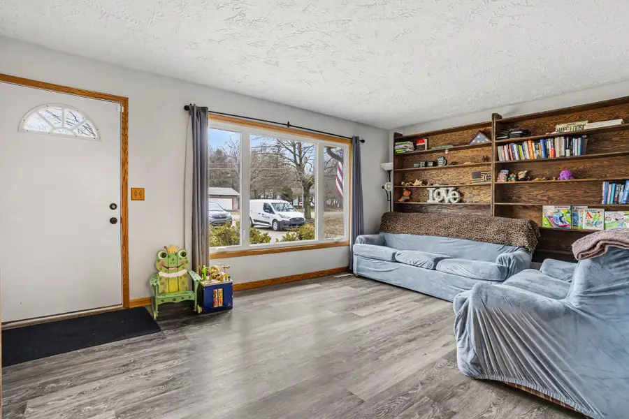 306 Davis Street, Paw Paw, MI 49079 - #3