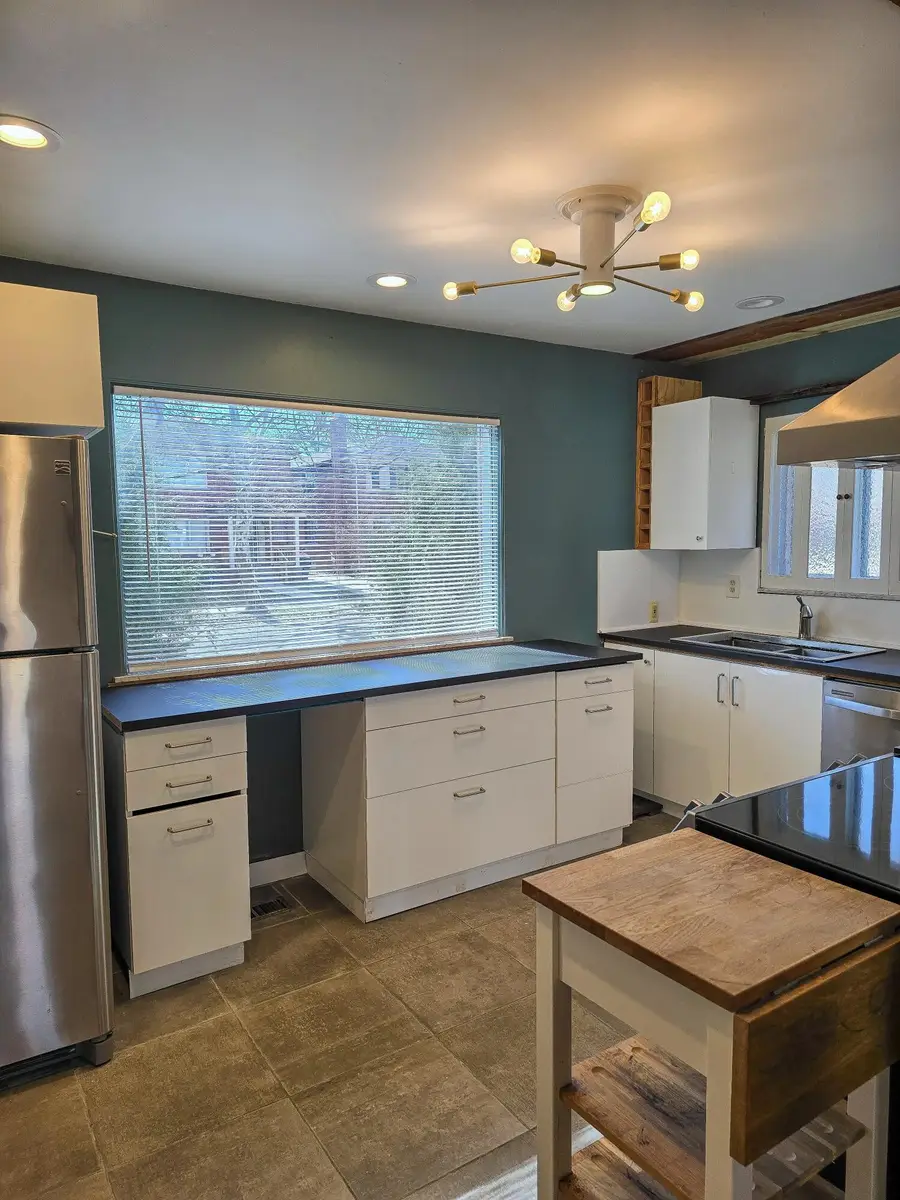 4052 W Buena Vista Street, Detroit, MI 48238 - #3