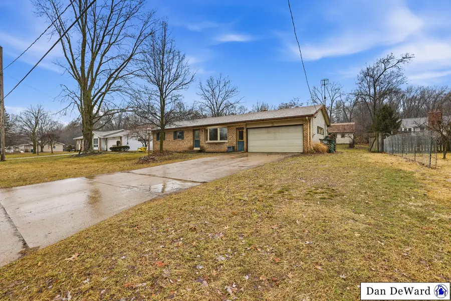 3421 Las Vegas Drive Ne, Belmont, MI 49306 - #3