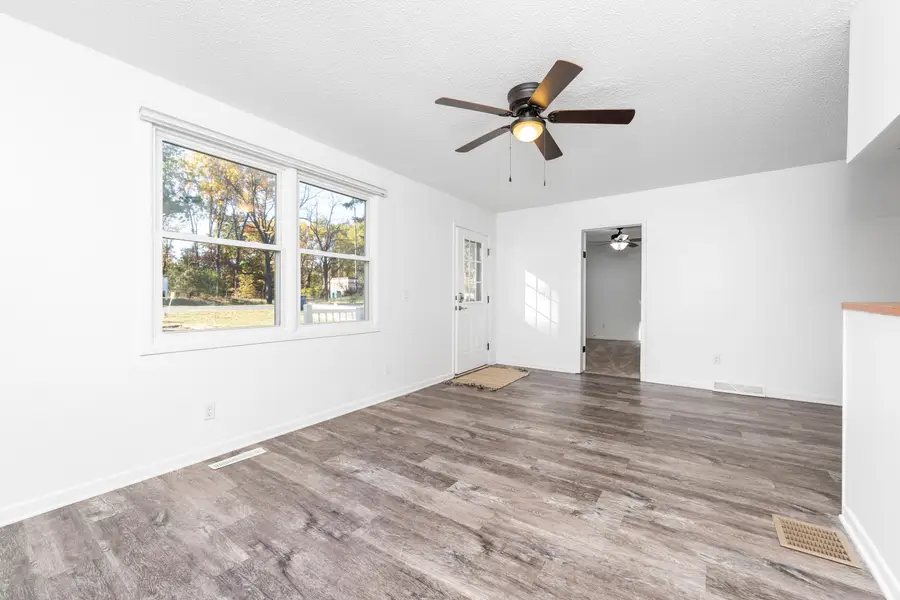 8244 W Q Avenue, Kalamazoo, MI 49009 - #3