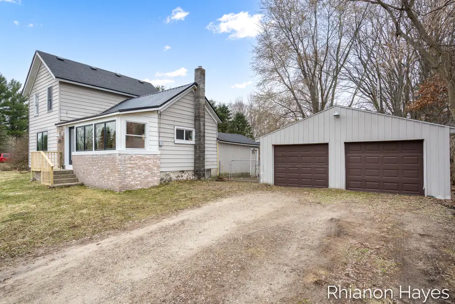 12471 Harvard Avenue Ne, Cedar Springs, MI 49319 - #2