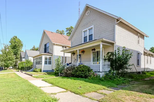1004 Harrison Avenue, St. Joseph, MI 49085