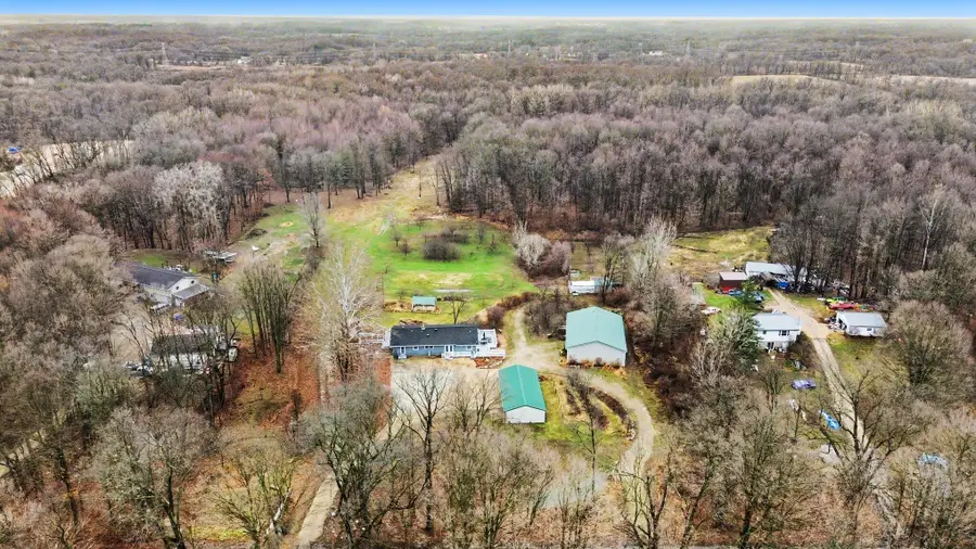11303 W Dr N, Bellevue, MI 49021 - #3