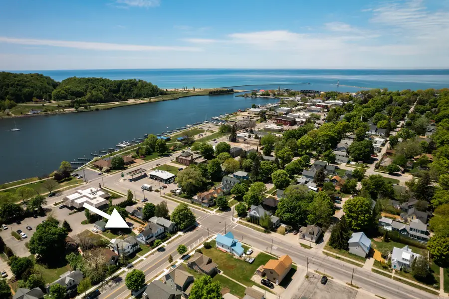 706 Forest Avenue, Frankfort, MI 49635 - #2