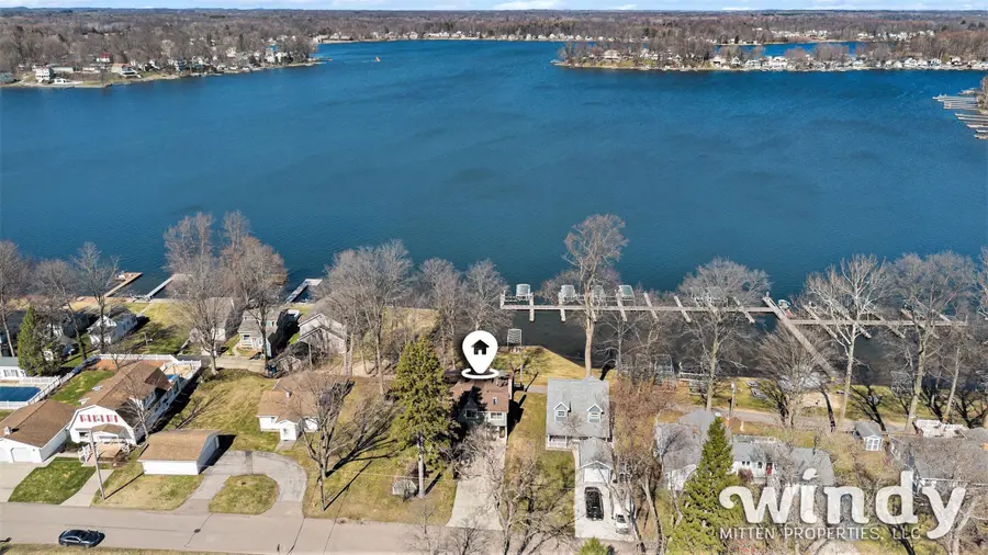 8207 Pokagon Road, Watervliet, MI 49098 - #2