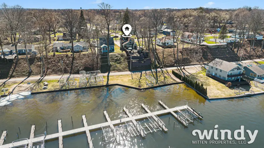 8207 Pokagon Road, Watervliet, MI 49098 - #3