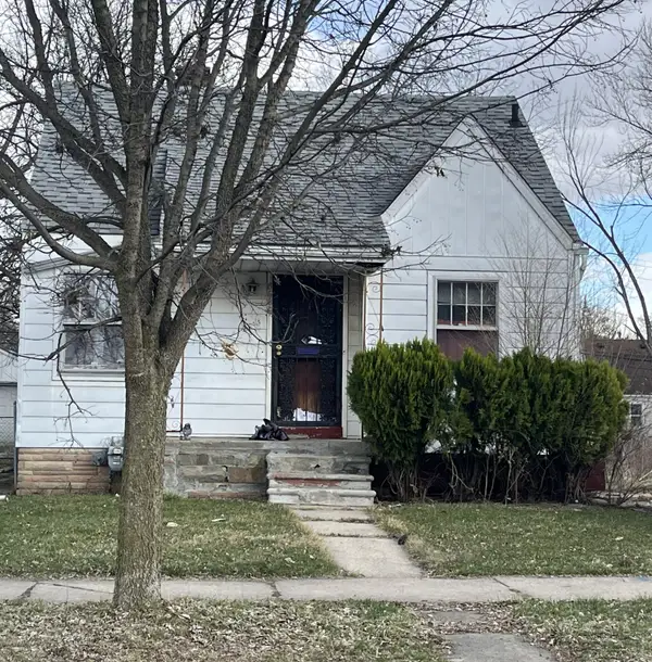 8666 Greenview Avenue, Detroit, MI 48228