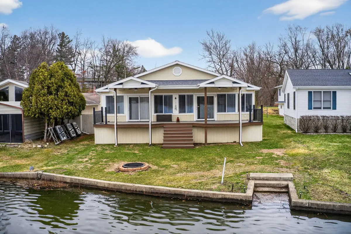 3741 N Blackstone Avenue, Colon, MI 49040 - #1