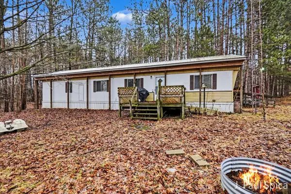 7365 Jefferson Street, Hesperia, MI 49421