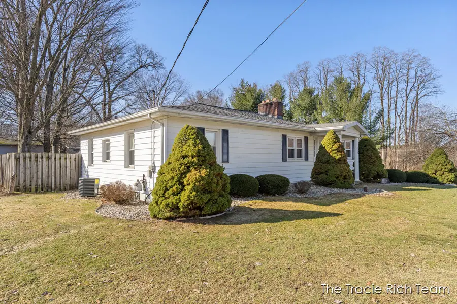 1380 Lake Michigan Drive Nw, Grand Rapids, MI 49534 - #3