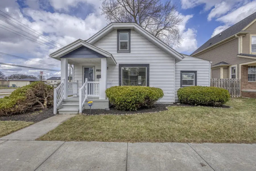 2105 Manatee Avenue, Ferndale, MI 48220 - #2