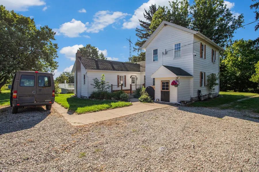 7350 Sanford Road, Howell, MI 48855 - #3