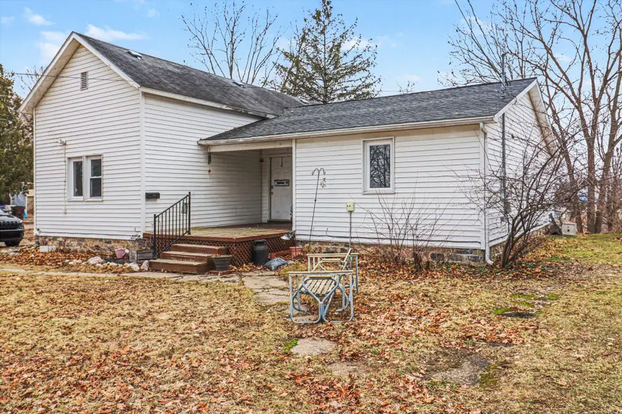 801 N 4th Avenue, Big Rapids, MI 49307 - #2