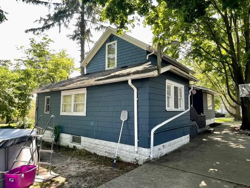 1532 Leahy Street, Muskegon, MI 49442 - #3